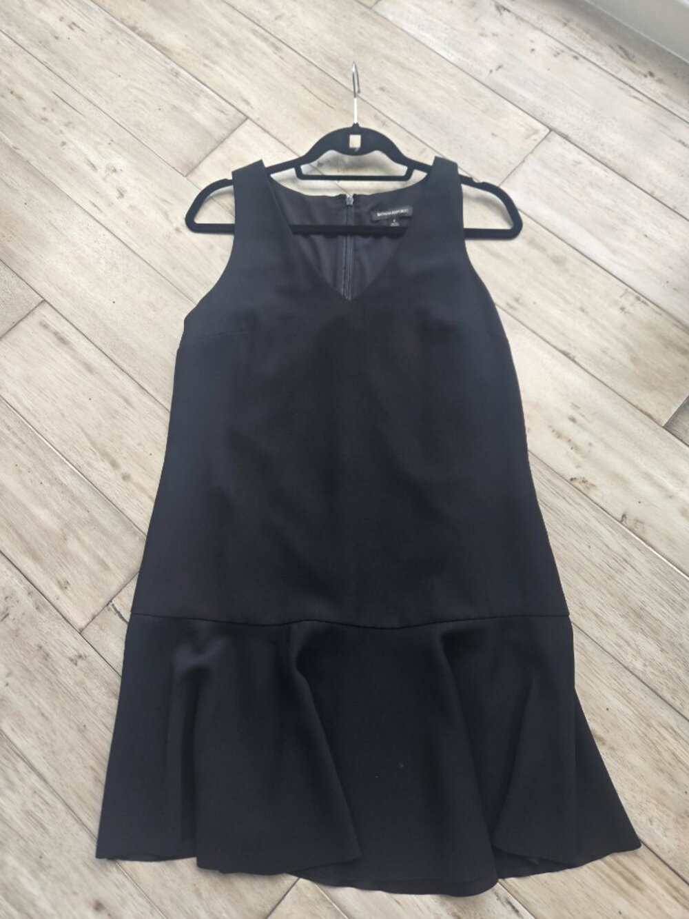 Banana Republic Black A Line Shift Sleeveless Peplum Dress Sz 4
